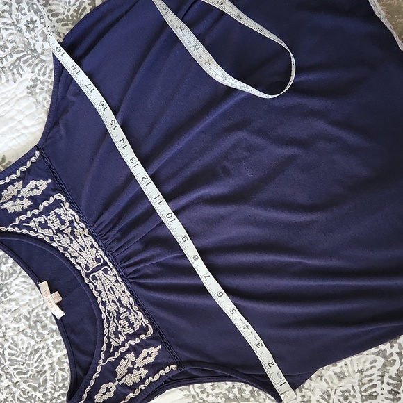 Skies Are Blue Top XL - Picture 9 of 13